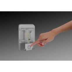 Plafoniera Brunner Auriga -Campeggio Serie plafoniera brunner auriga involucro resistente 550 lumen 48 led 18